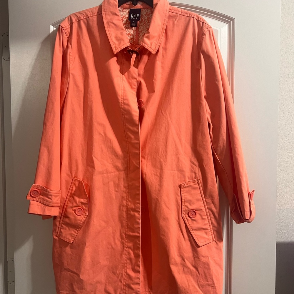 GAP Women's Coral Trench Coat